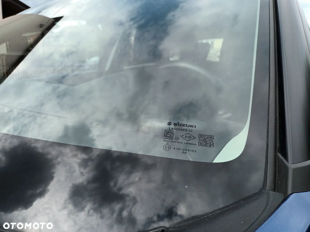 Suzuki Baleno 1.2 Premium Plus - 12