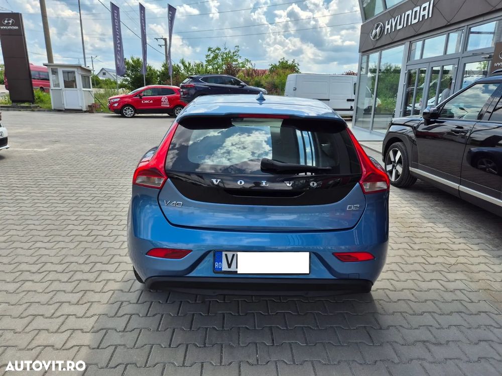 Volvo V40 D2 Basic - 10