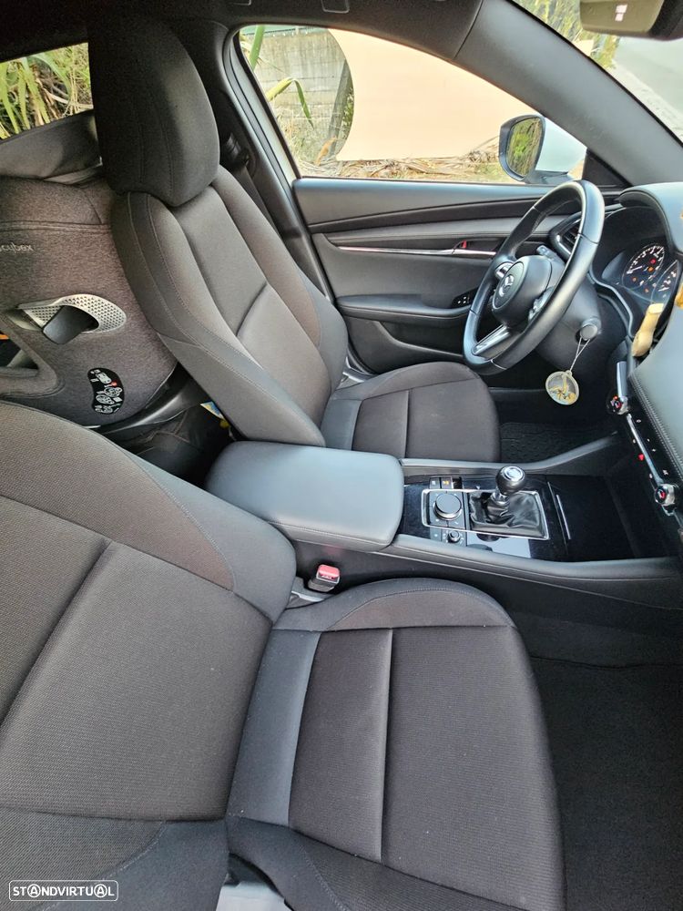 Mazda 3 - 17