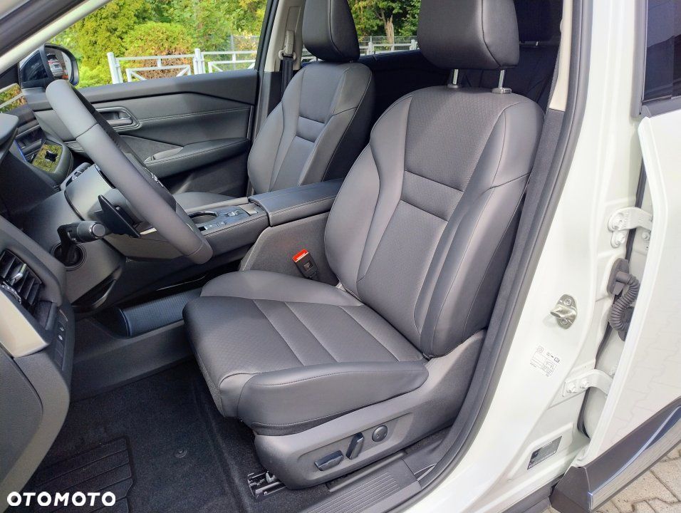 Nissan X-Trail - 10
