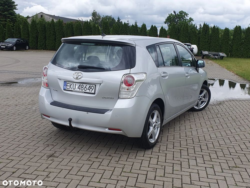 Toyota Verso - 11