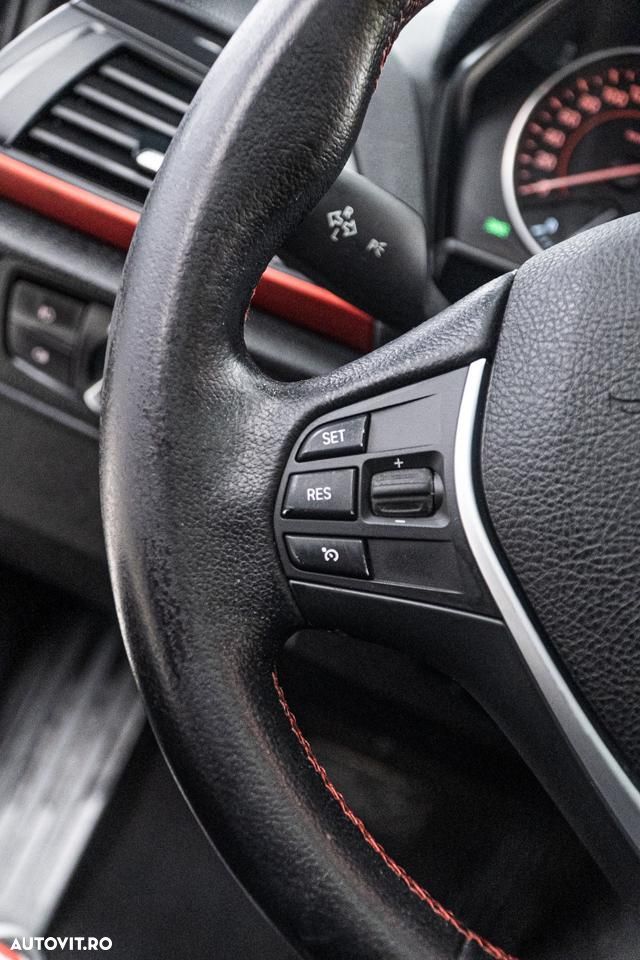 BMW Seria 1 118d Aut. Sport Line - 30