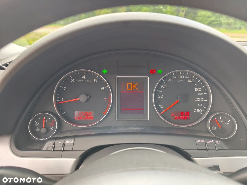 Audi A4 Avant 1.6 - 6