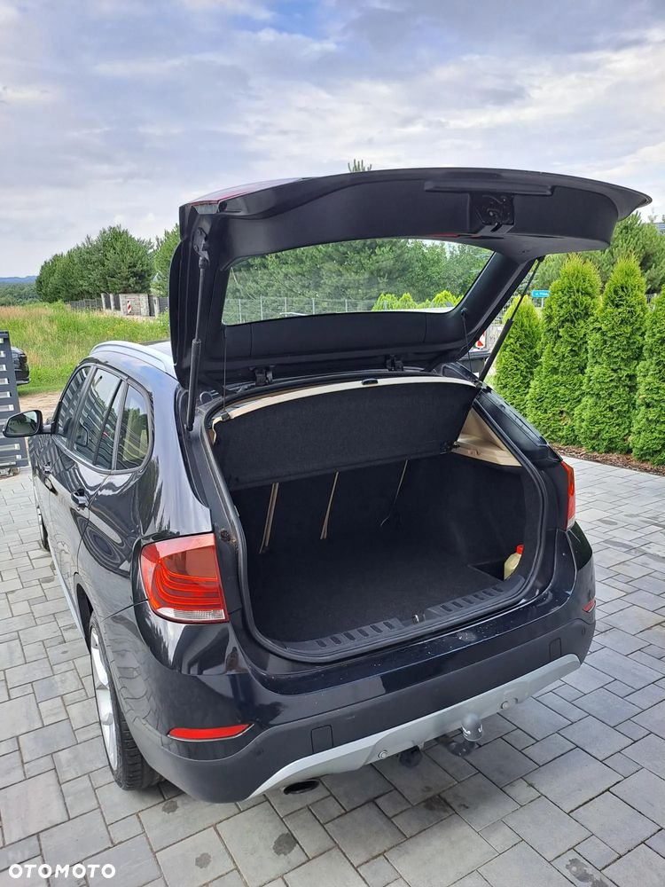 BMW X1 sDrive18d Sport Line - 7
