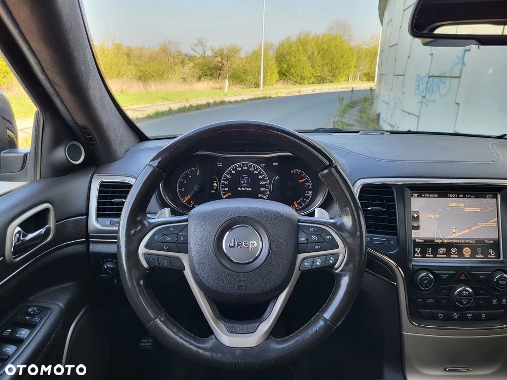 Jeep Grand Cherokee 3.0 CRD Overland Summit - 12