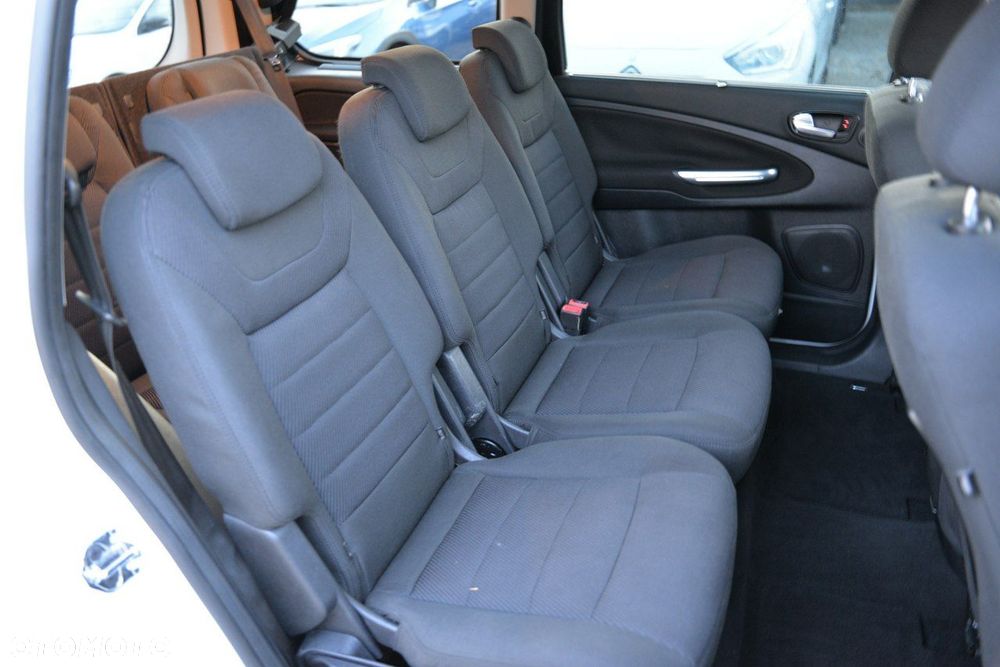 Ford Galaxy 2.0 TDCi Titanium - 12