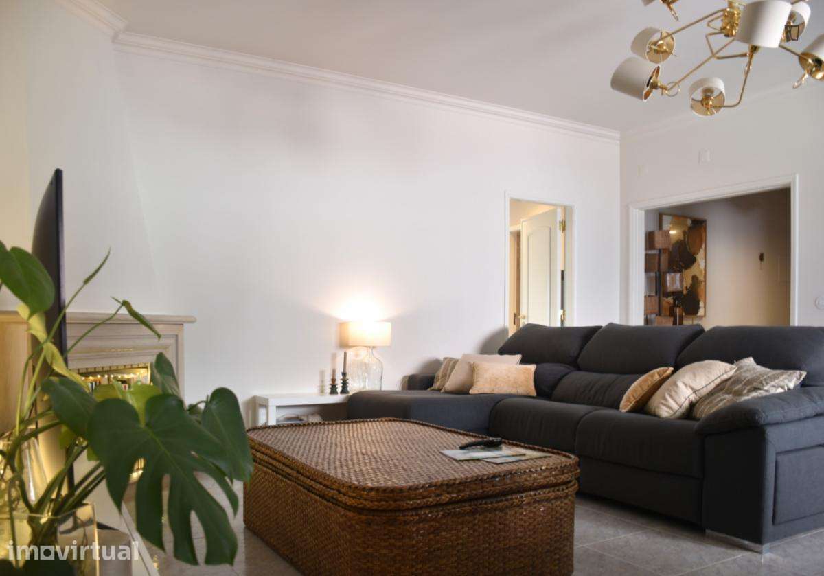 Apartamento com 2 quartos - localizado em Linda-a-Velha Lisbon - Grande imagem: 2/29