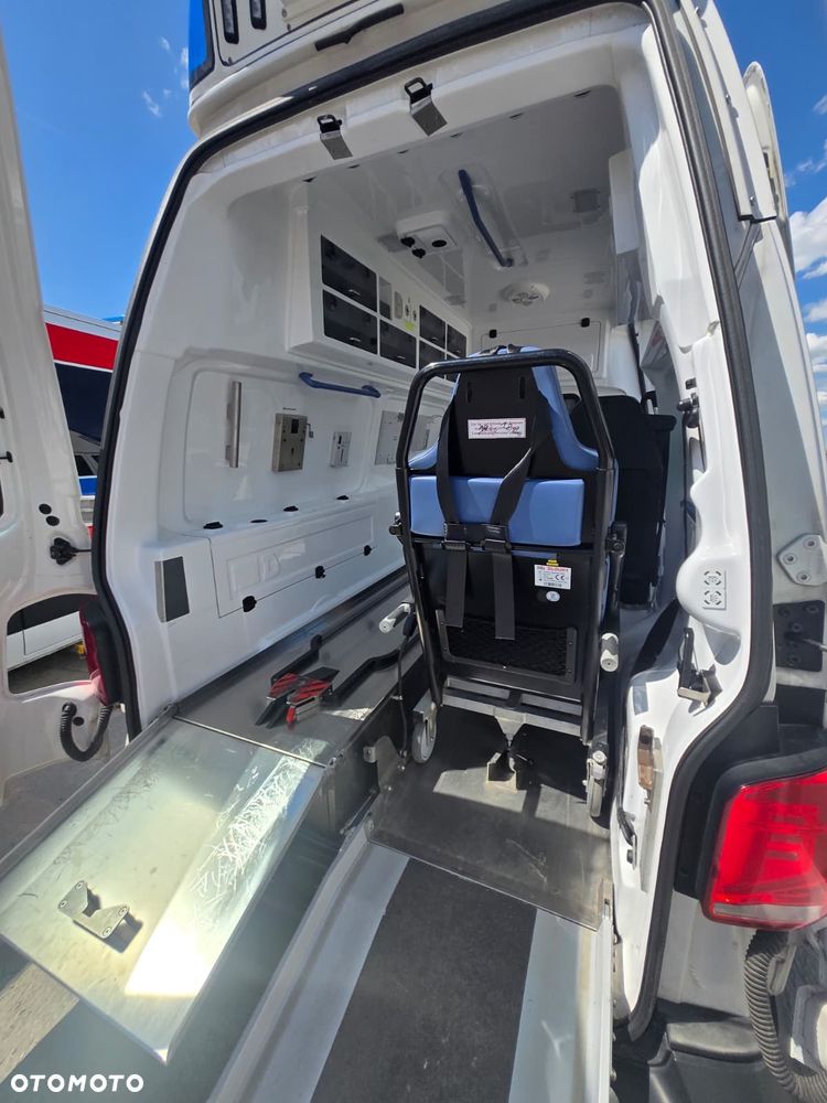 Volkswagen TRANSPORTER T6.1 Ambulans Karetka - 18
