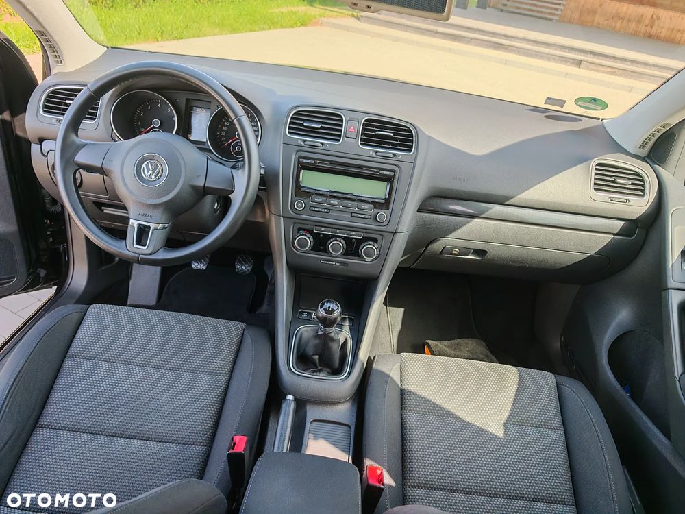 Volkswagen Golf 1.6 Comfortline - 9