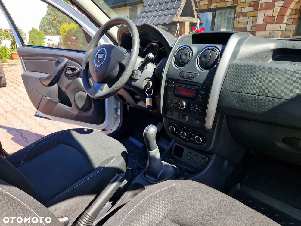 Dacia Duster 1.6 SCe Ambiance S&S - 27