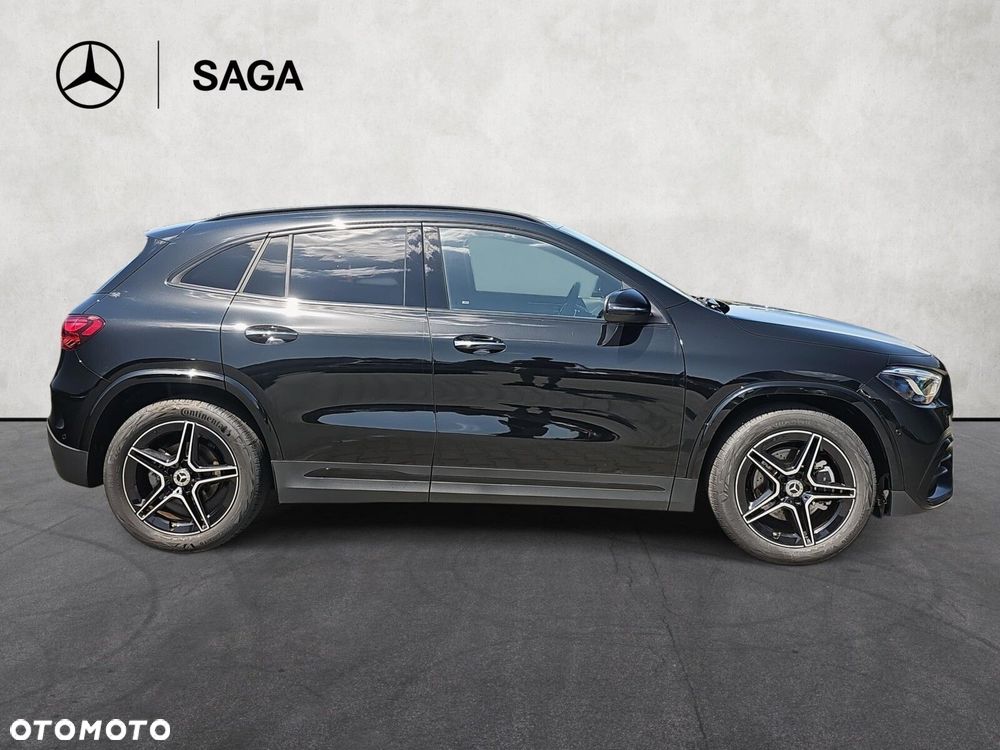 Mercedes-Benz GLA - 5