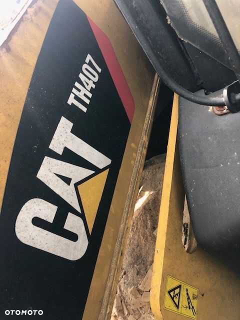 Cat TH Kabina - 6