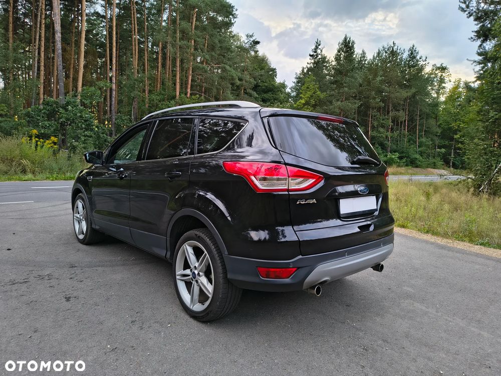 Ford Kuga 2.0 TDCi 4x4 Titanium - 6