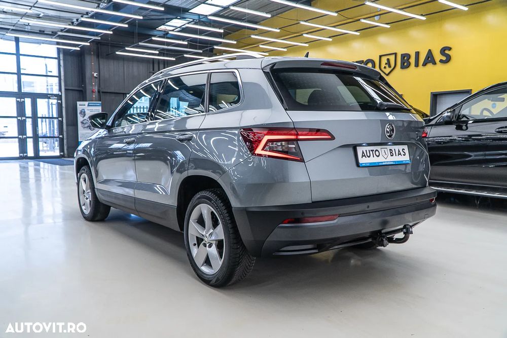 Skoda Karoq 1.0 TSI DSG Style - 6