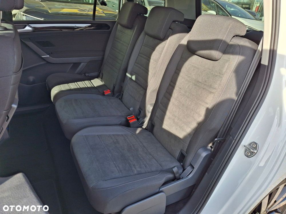 Volkswagen Touran 1.5 TSI EVO Highline DSG - 19