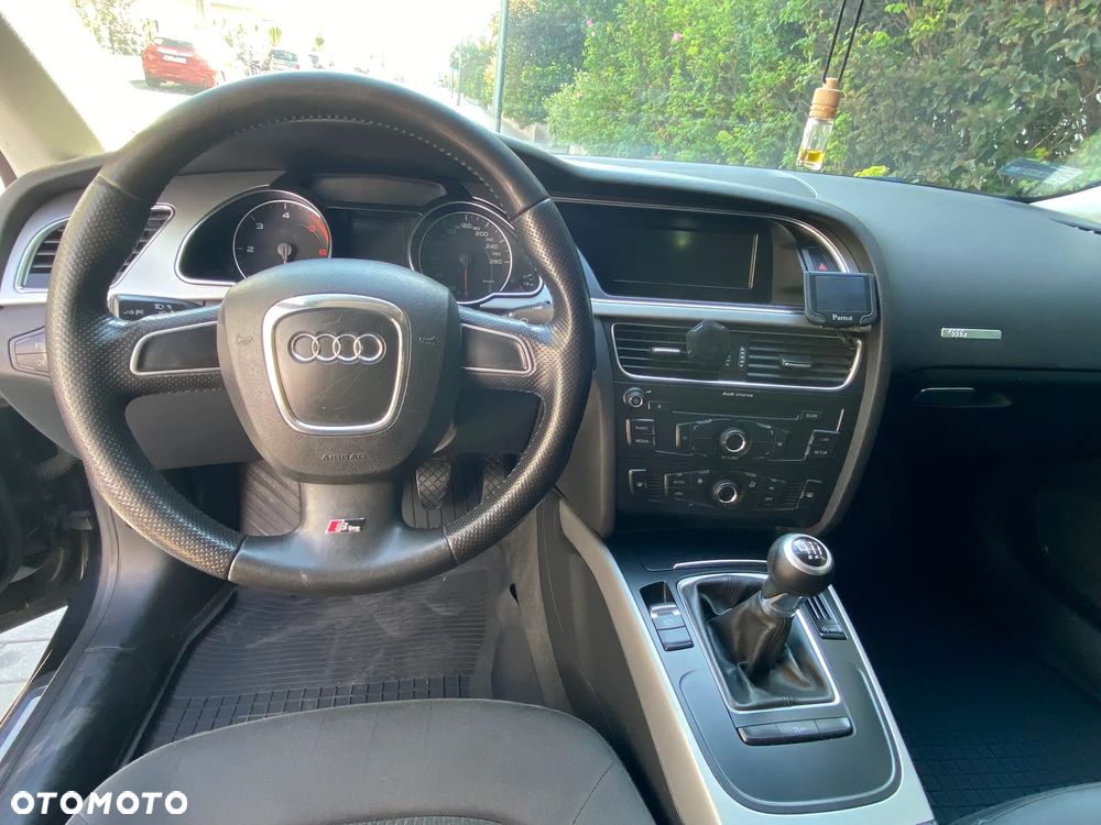Audi A5 Coupé 2.0 TDI - 16