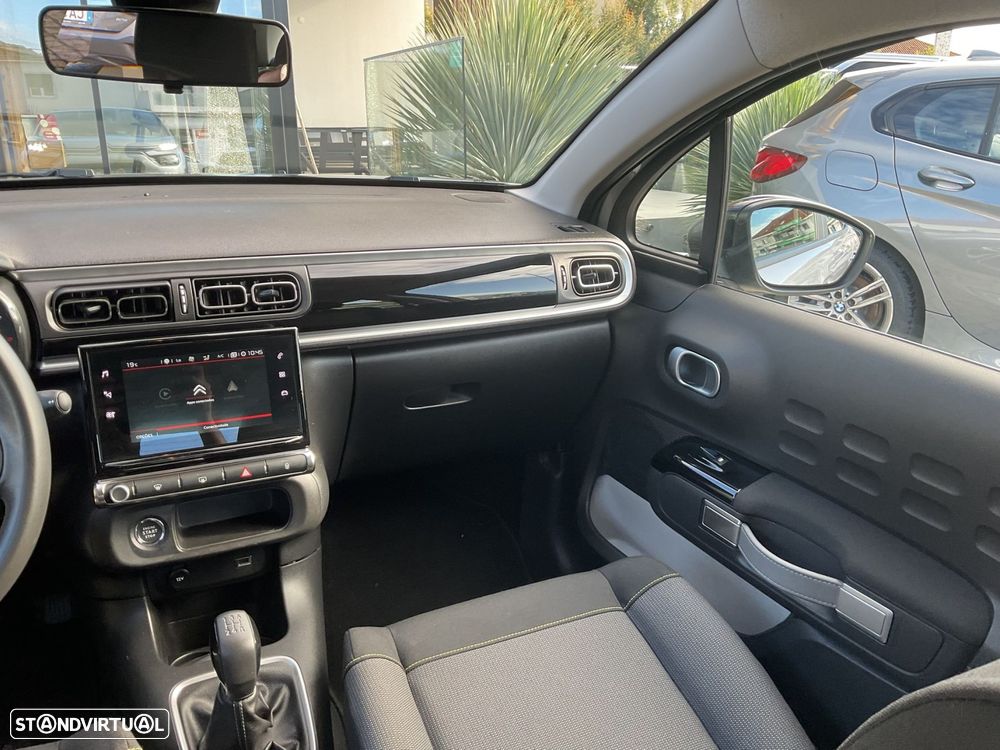 Citroën C3 1.2 PureTech Shine - 31