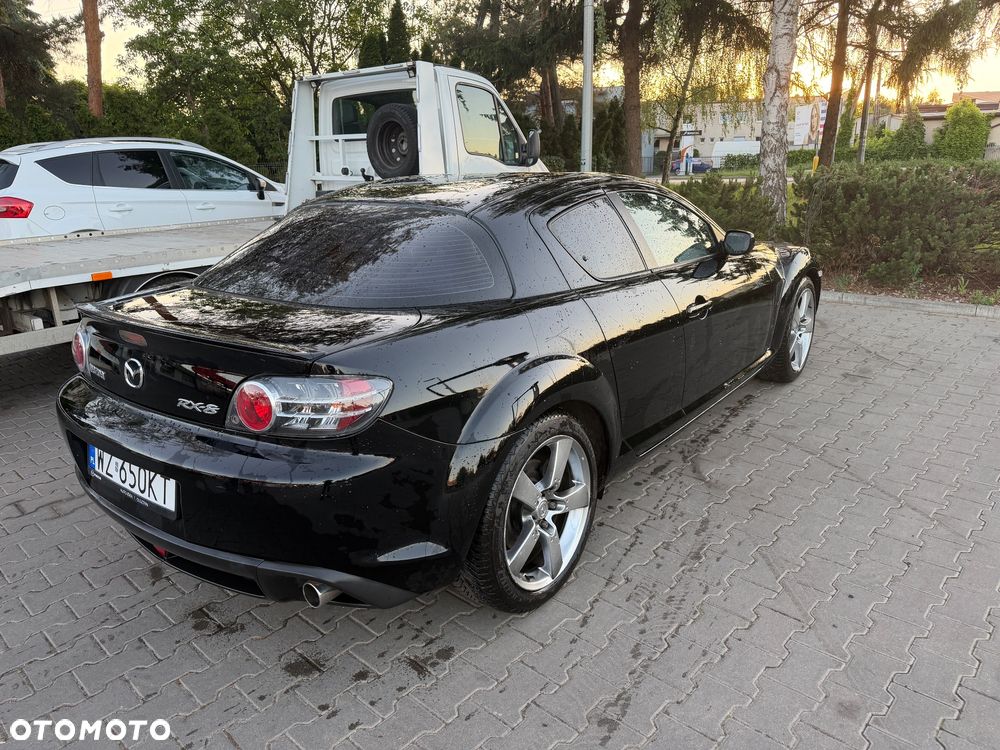 Mazda RX-8 Revolution - 4