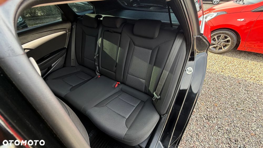 Hyundai i40 1.6 Comfort - 35