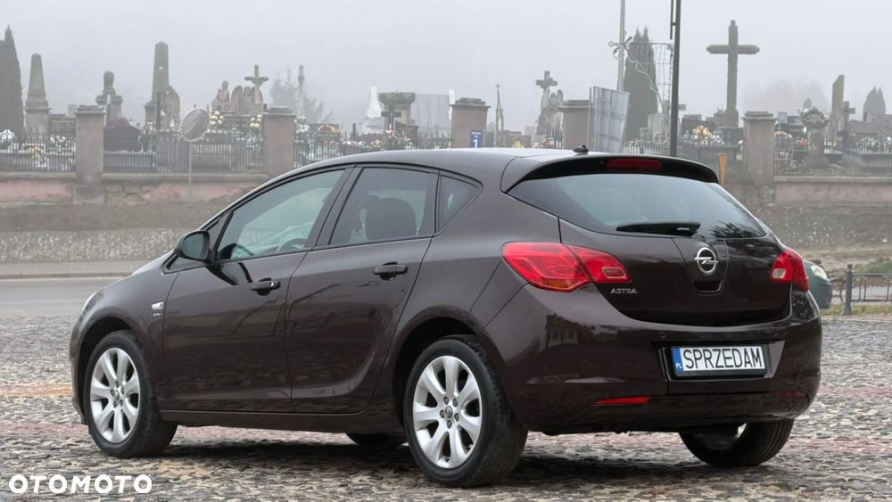 Opel Astra 1.4 Turbo - 20