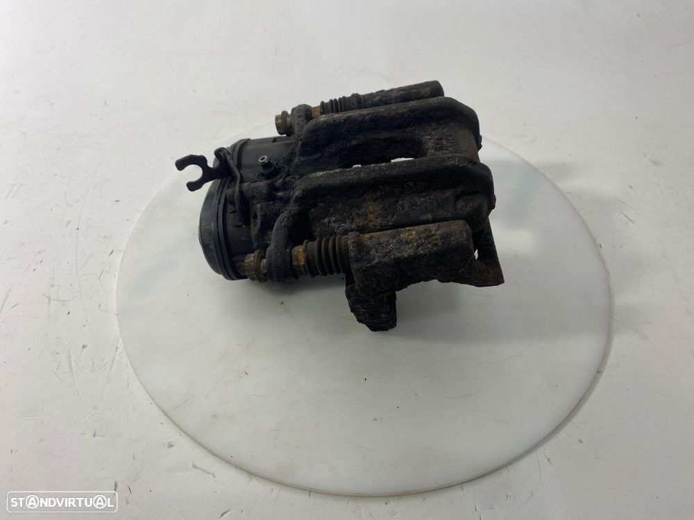 Pinças de travão Dto Trás BMW 5 (F10) 520 d REF. 32345699 - 1