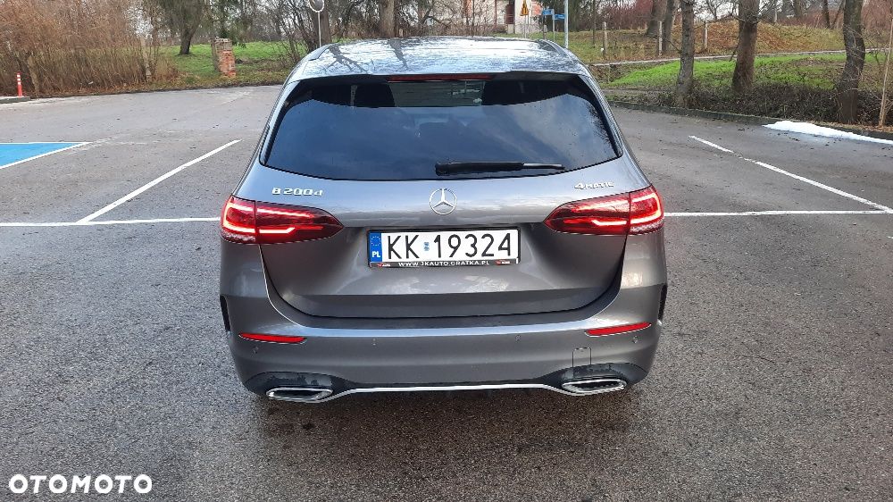 Mercedes-Benz Klasa B 200 d 4-Matic AMG Line 8G-DCT - 8
