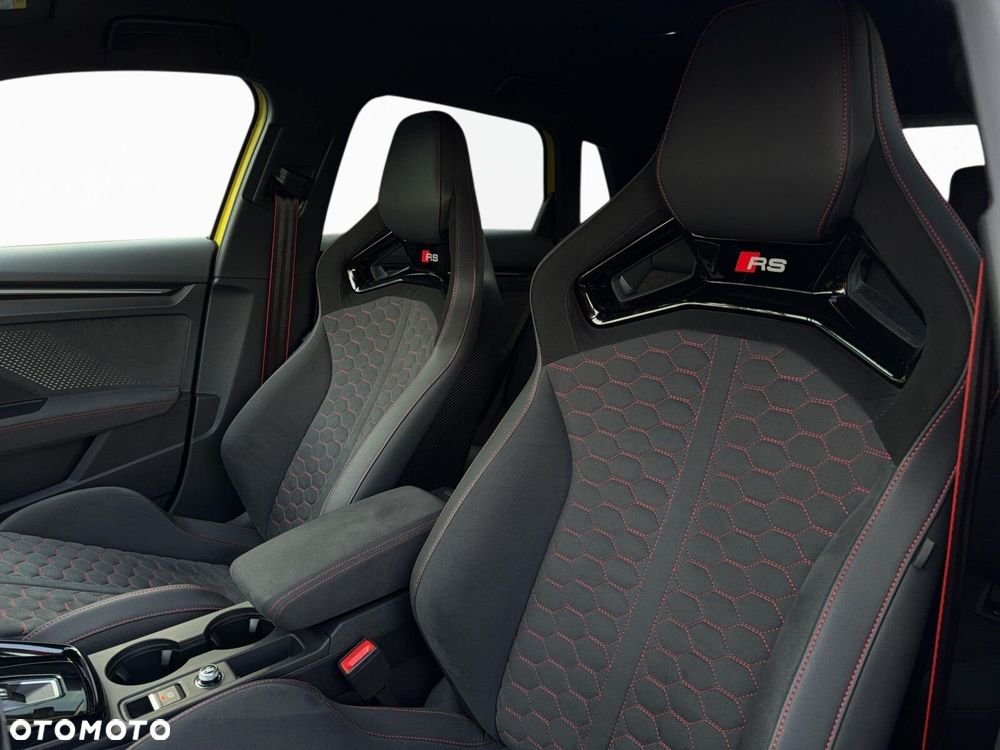 Audi RS3 Sportback - 15