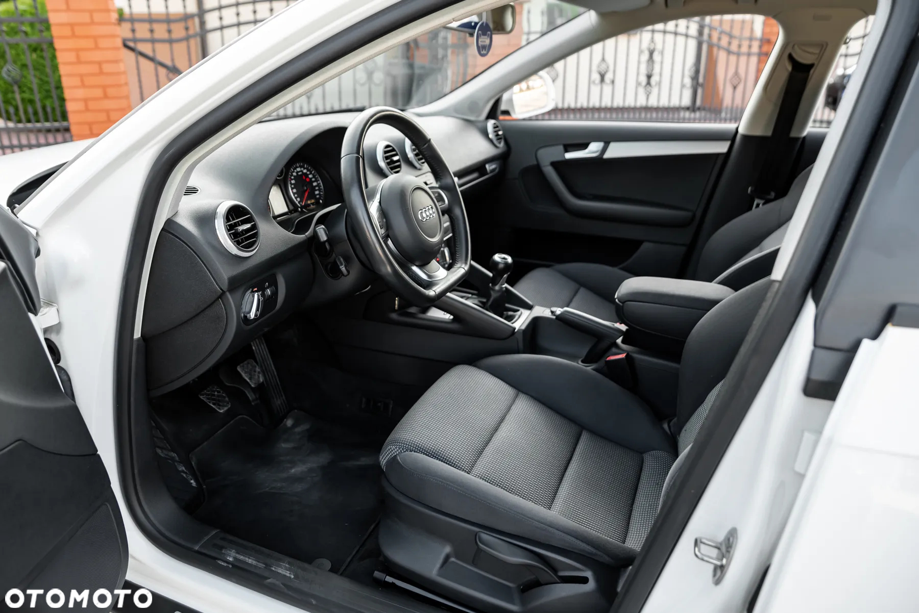 Audi A3 1.8 TFSI Sportback quattro Attraction - 18