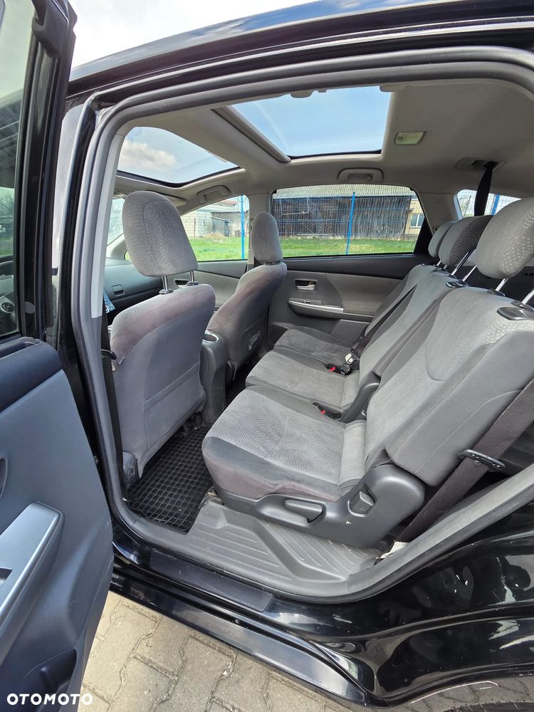 Toyota Prius+ (Hybrid) Executive - 10