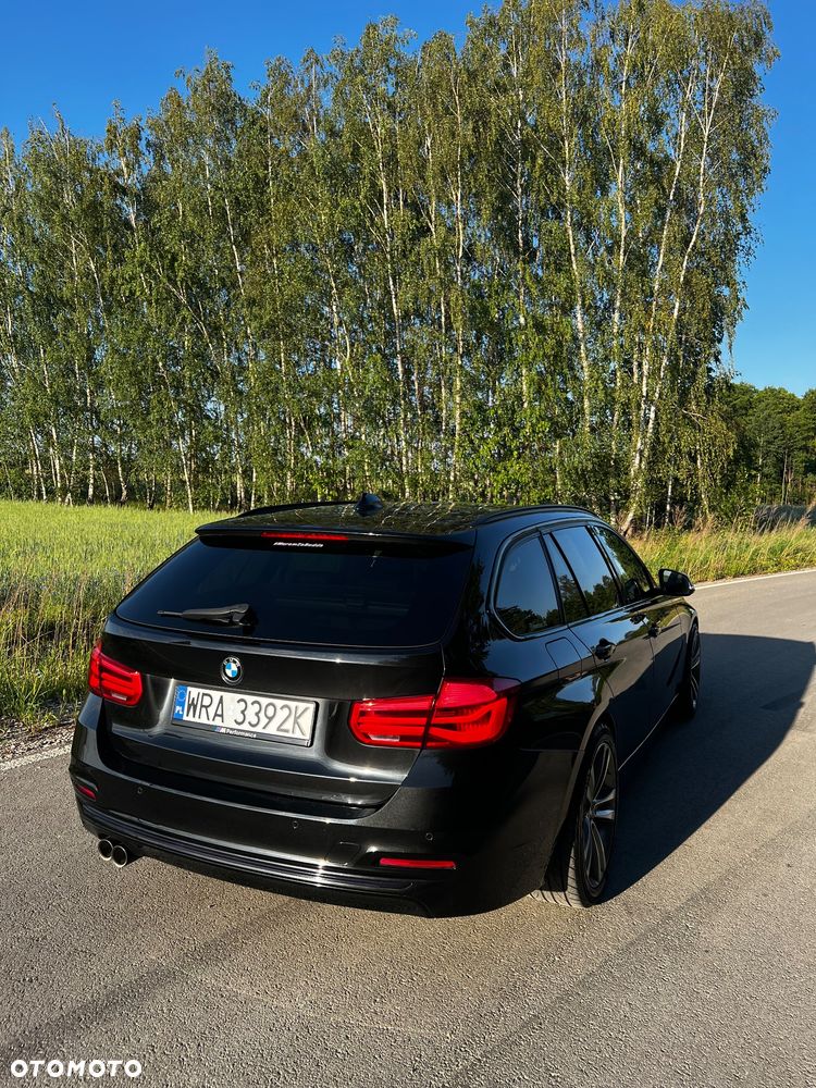 BMW Seria 3 320d Sport Line - 3