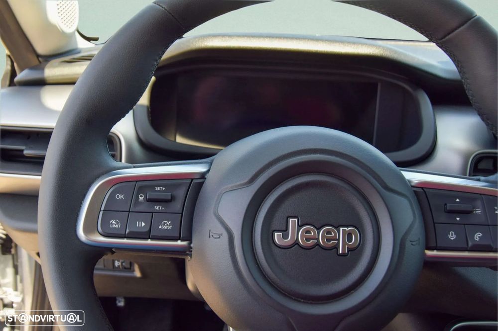Jeep Avenger 54 kWh Summit Plus - 40
