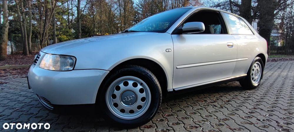 Audi A3 3-drzwiowe 1.6 Ambiente - 3