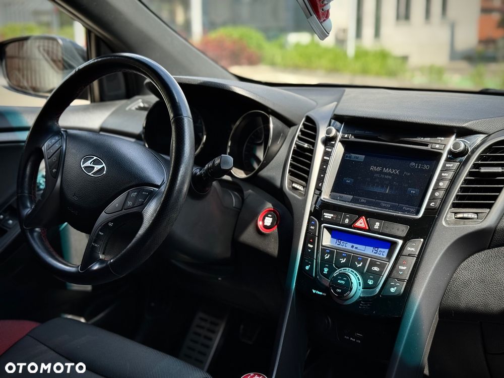 Hyundai i30 1.6 T GDI Turbo - 11