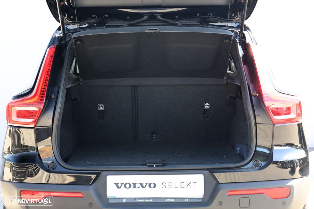 Volvo XC 40 1.5 T4 PHEV Essential - 7
