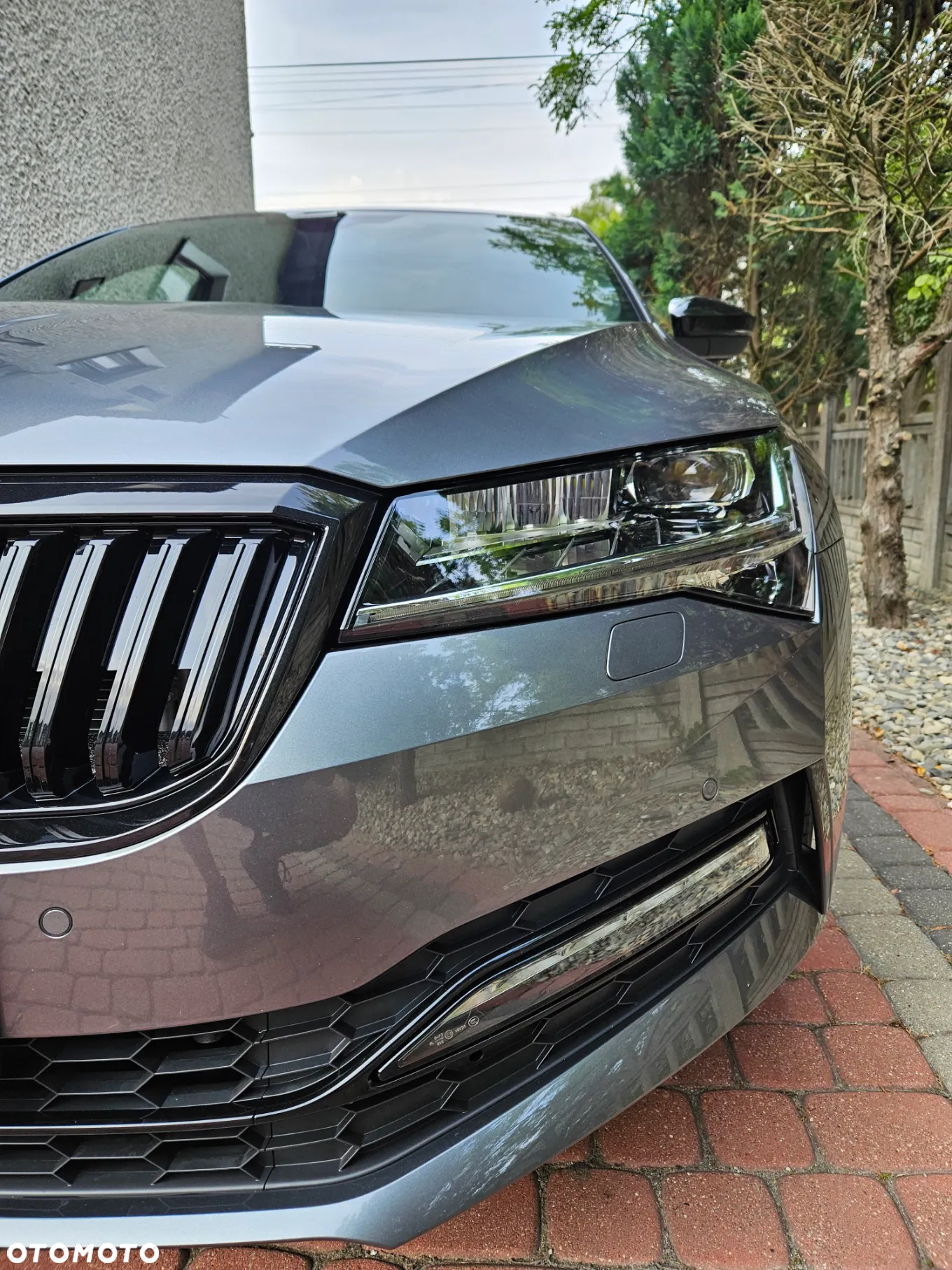 Skoda Superb 2.0 TSI Sportline DSG - 9