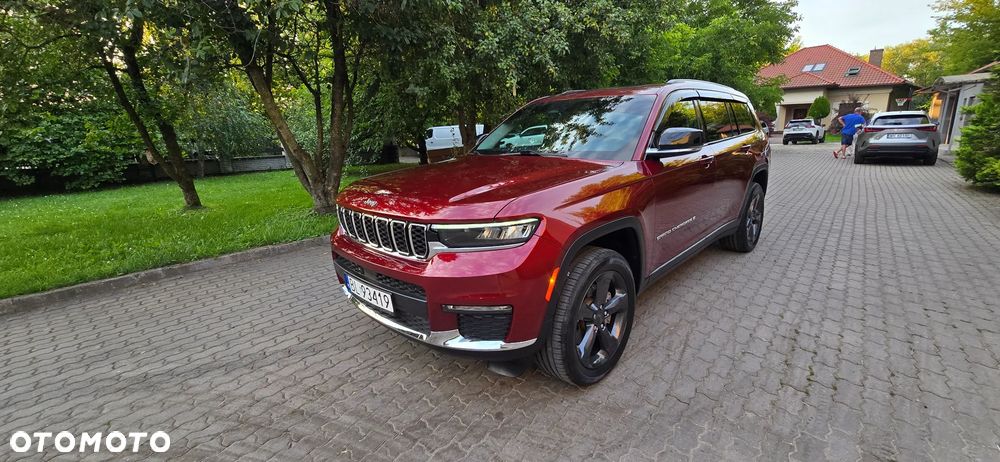 Jeep Grand Cherokee - 30