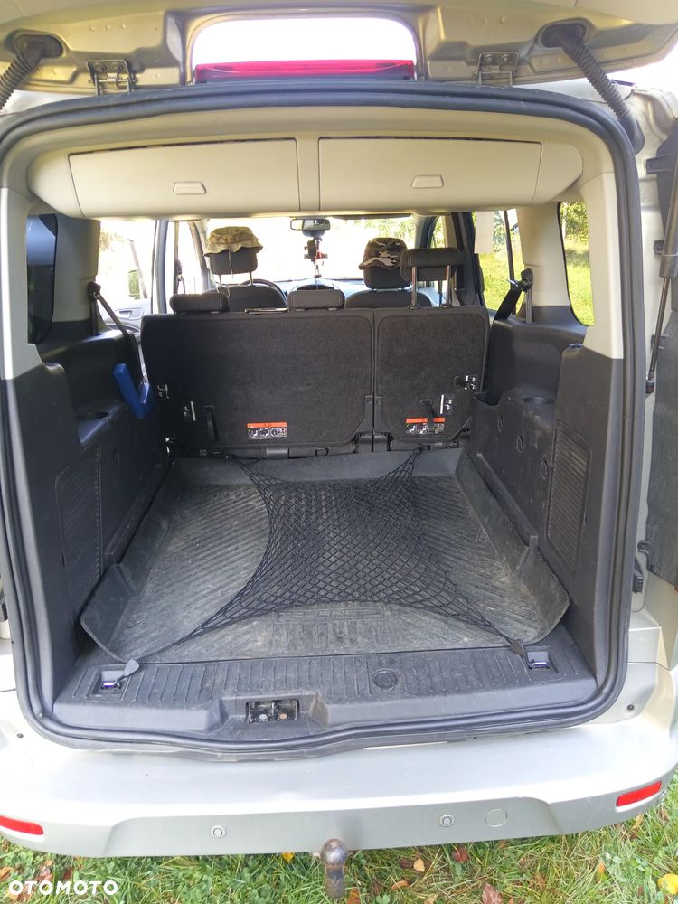 Ford Tourneo Connect - 20