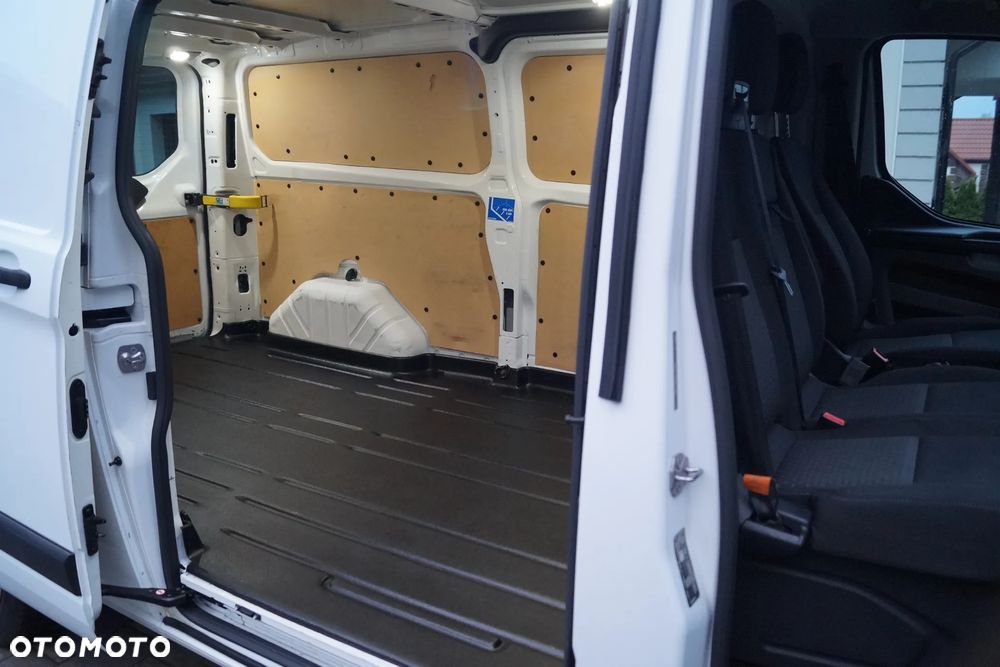 Ford Transit Custom - 12