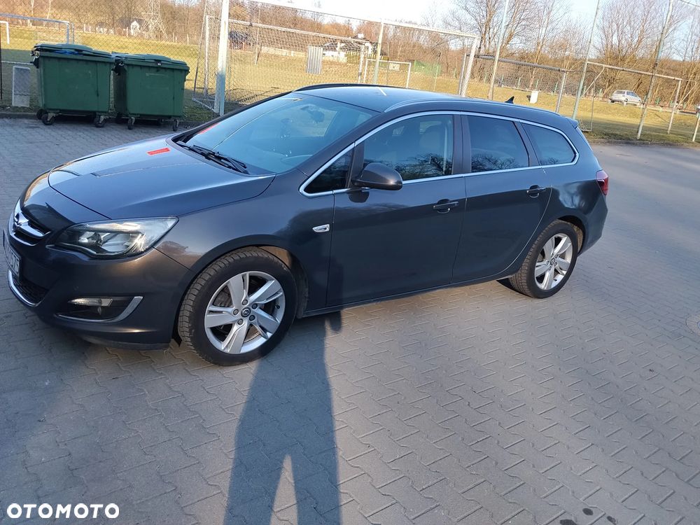 Opel Astra 1.6 CDTI Cosmo - 2