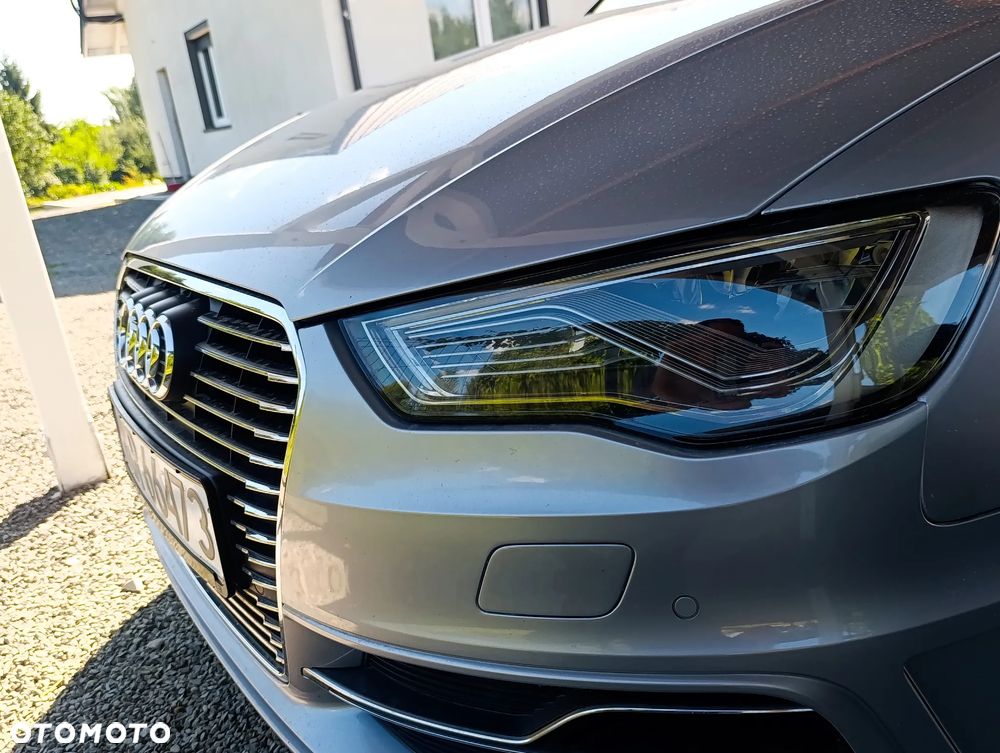 Audi A3 Sportback 1.4 TFSI e-tron S tronic - 4