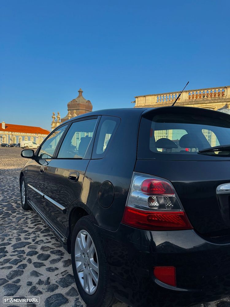 Honda Civic 1.7 CTDi ES Exclusive - 6