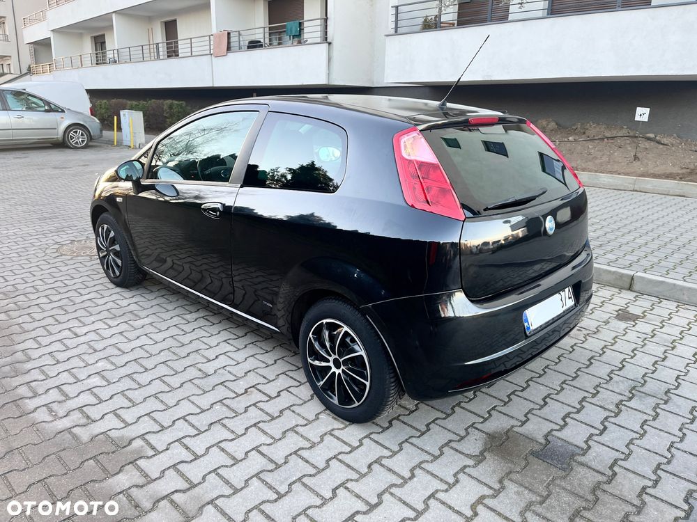 Fiat Punto 1.2 8V Classic - 4