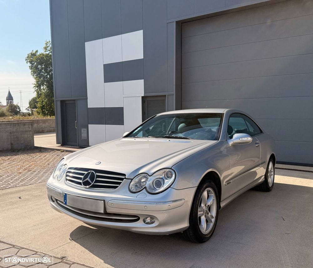 Mercedes-Benz CLK 200 K Avantgarde - 2
