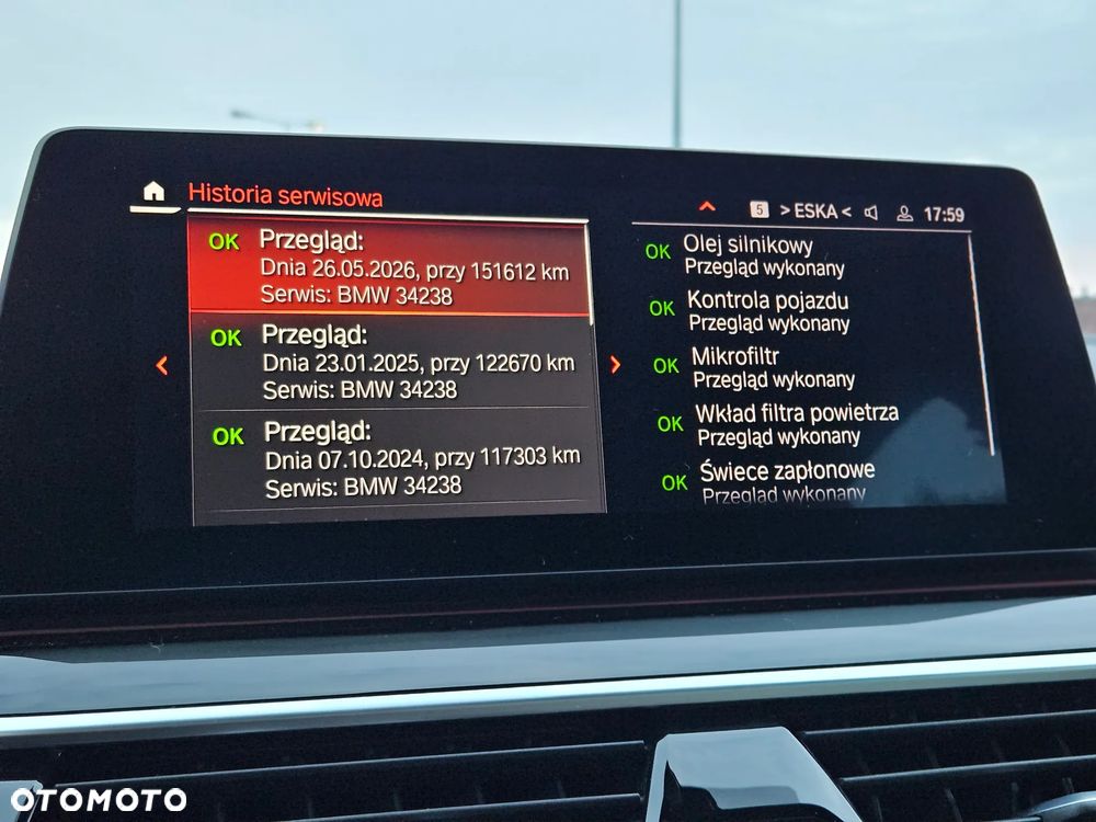 BMW Seria 5 530i xDrive Luxury Line - 37