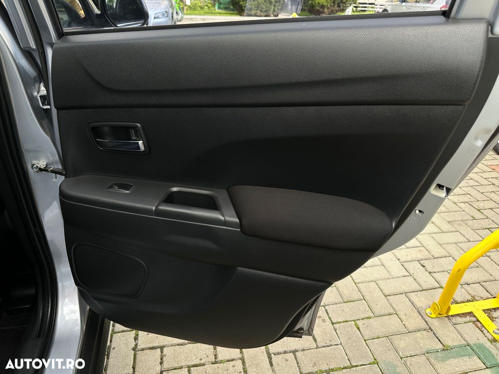 Mitsubishi ASX 1.6 DI-D 2WD Plus - 26