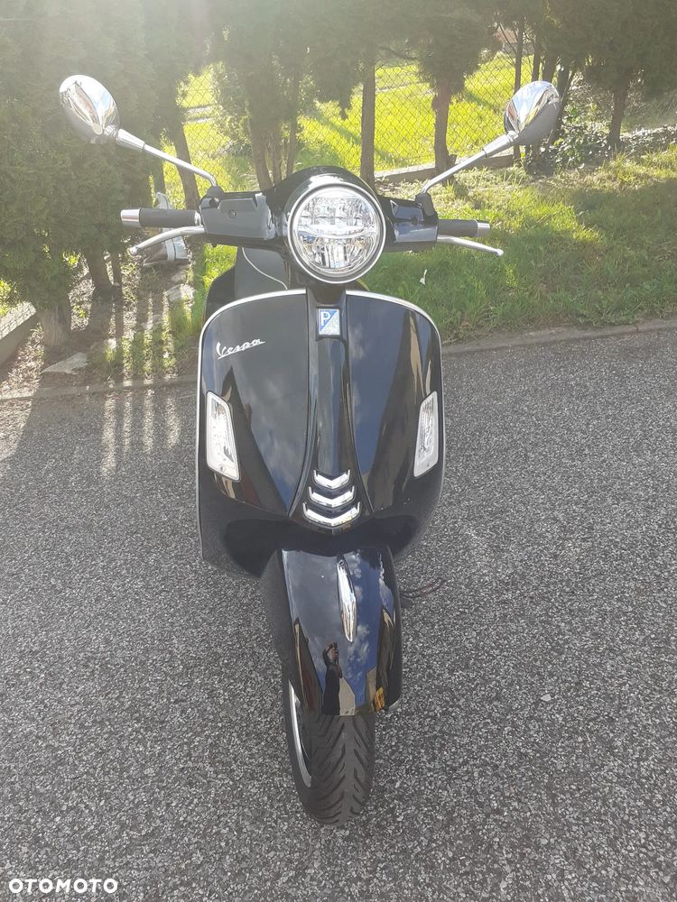 Piaggio Vespa - 3