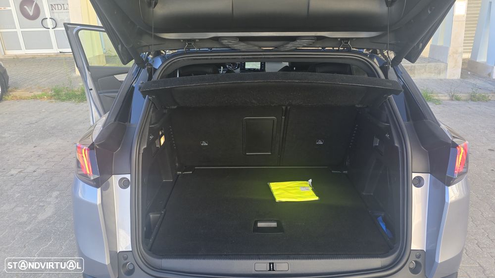 Peugeot 3008 1.5 BlueHDi GT Pack EAT8 - 25