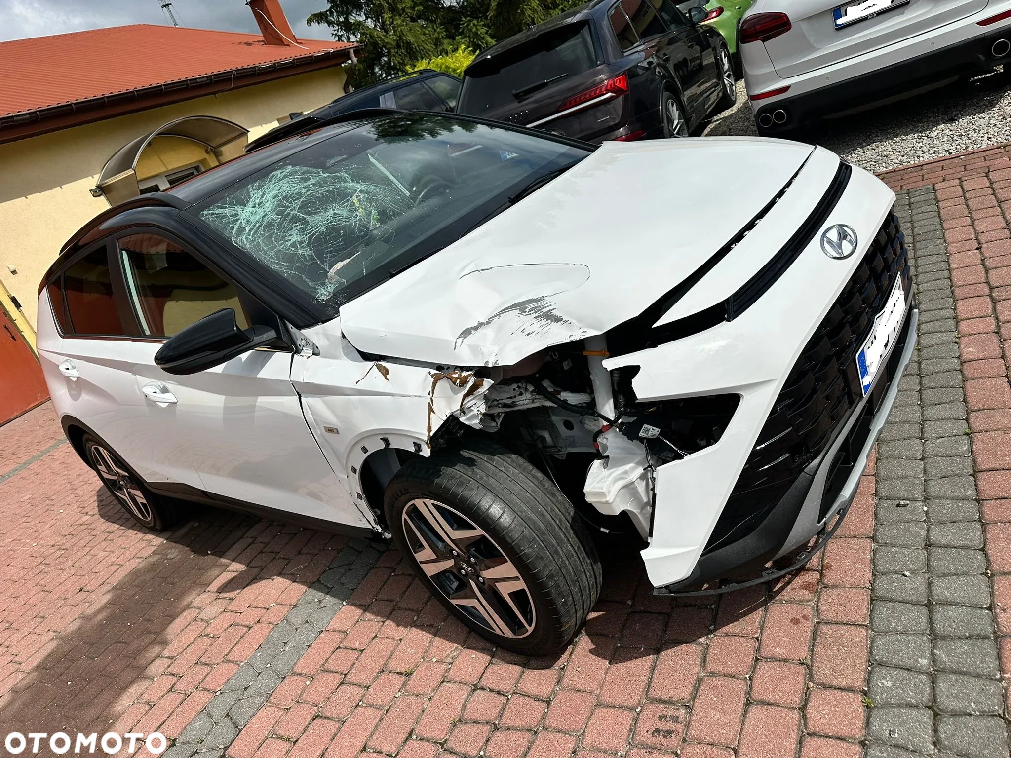 Hyundai Bayon 1.0 T-GDI 48V-Hybrid DCT Connect & Go - 12