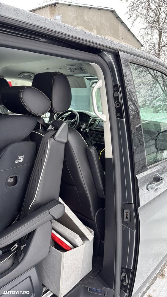 Volkswagen Multivan - 8