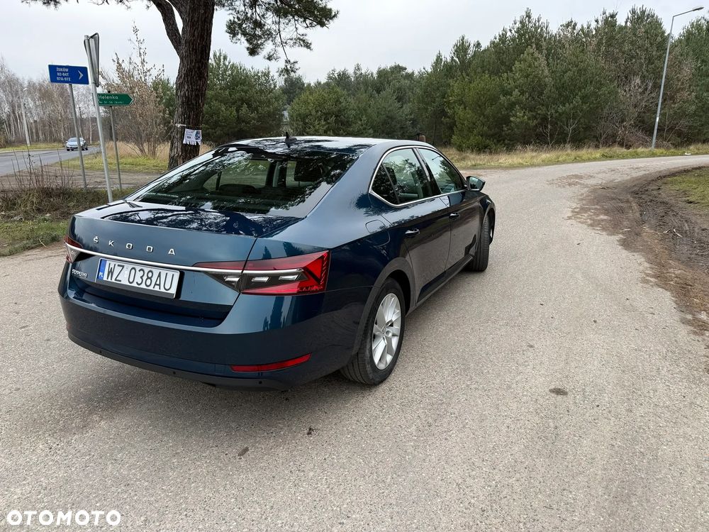 Skoda Superb 2.0 TDI SCR Ambition - 7